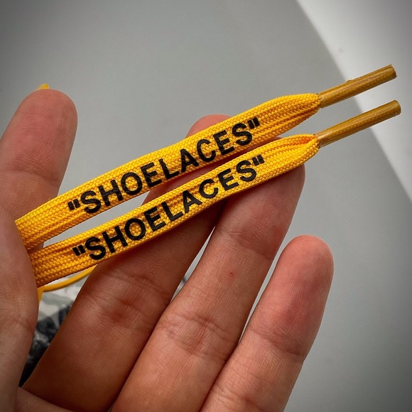 Nike x Off-White Air Force 1 Low "University Gold" - Picture 11 of 13